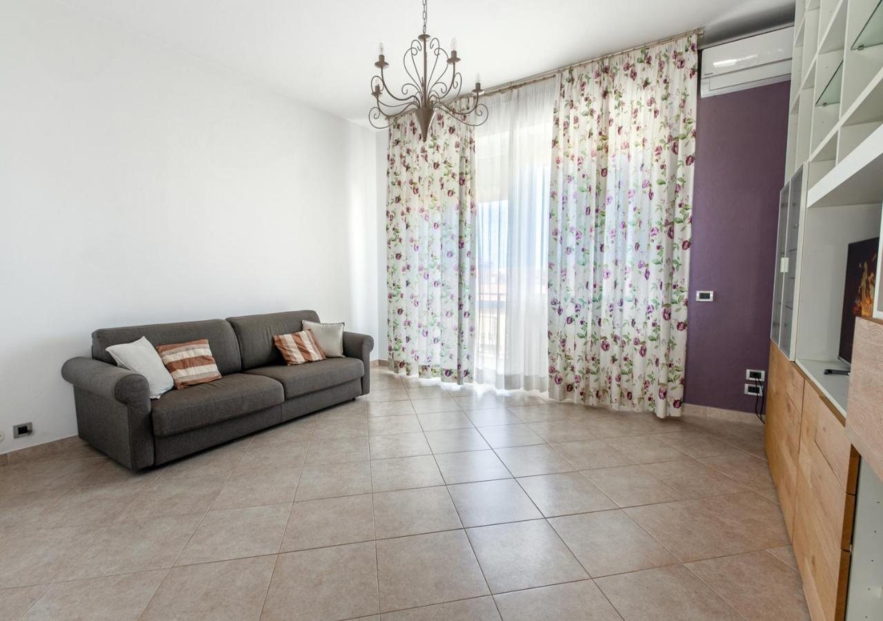 Luxury House Near Train Station Apartamento Livorno Exterior foto